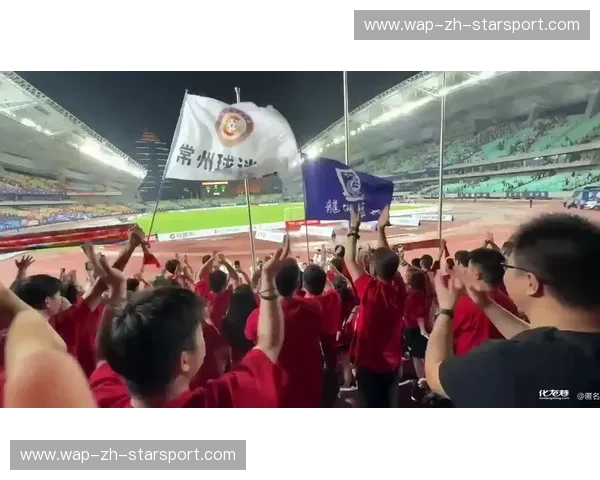 球迷社区热议——一场跨越屏幕的狂欢 球迷社区热议——一场跨越屏幕的狂欢